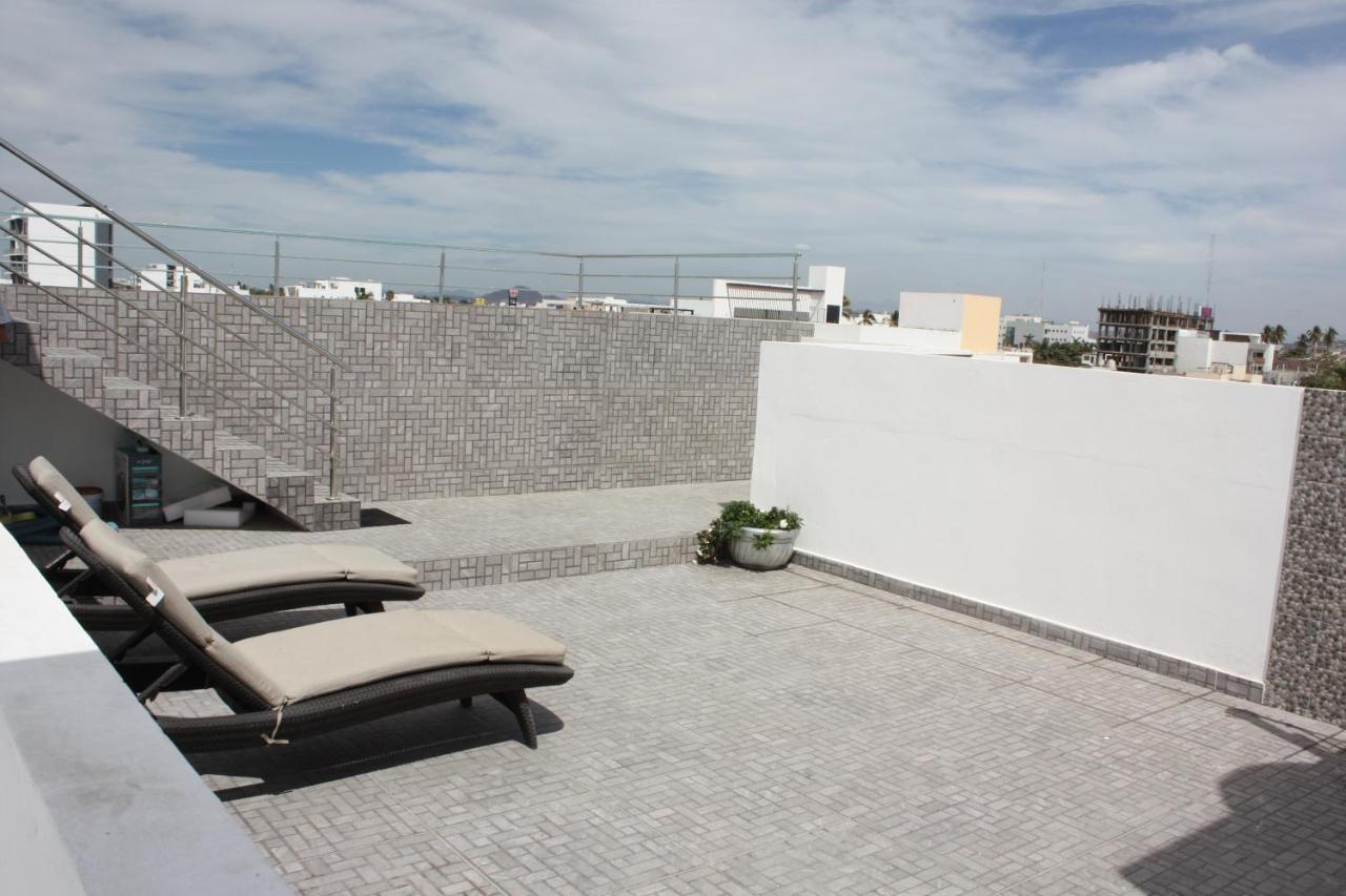 2Br/2Ba Condo 1 Block To Ocean! - Unit 6 Mazatlán Zewnętrze zdjęcie