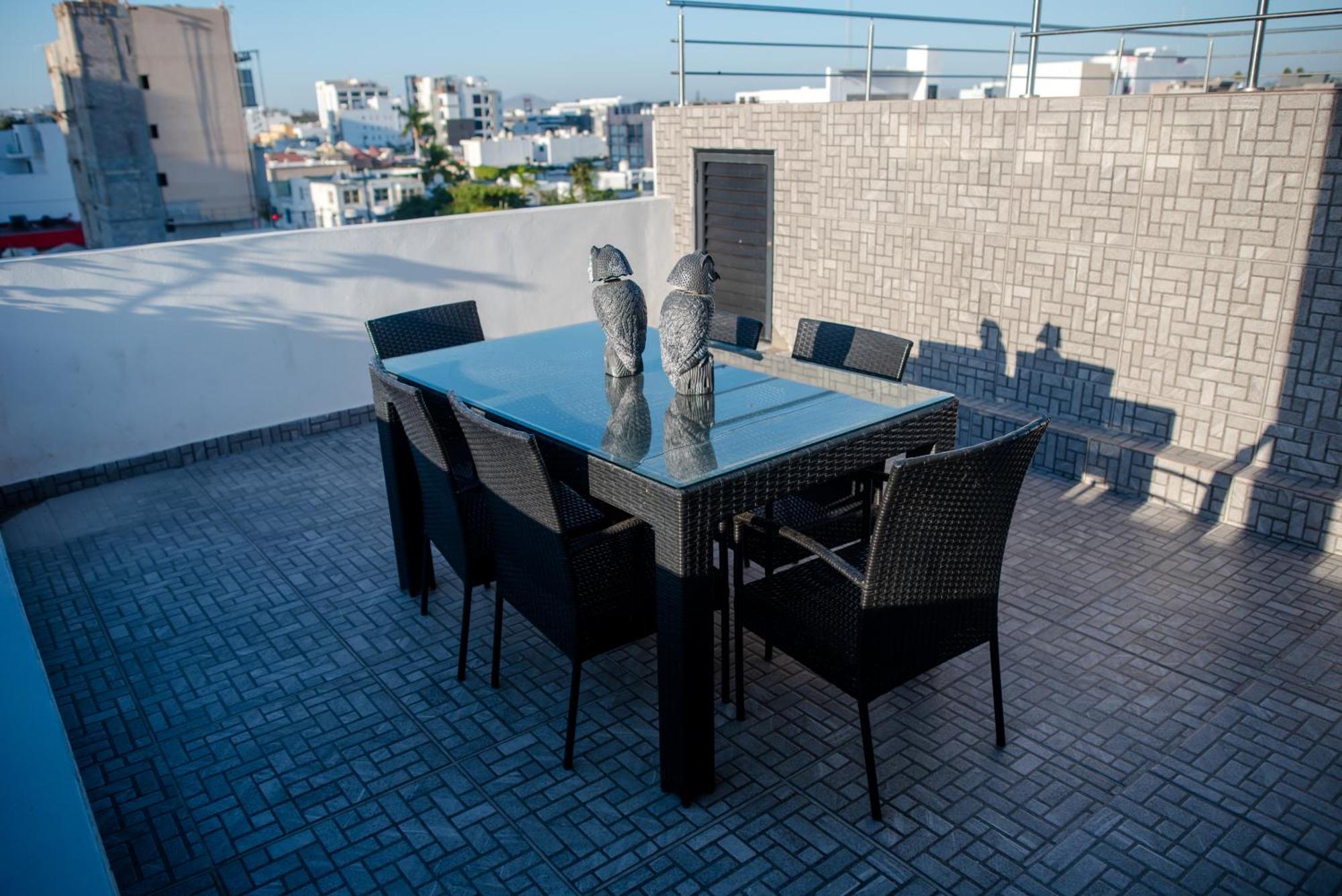 2Br/2Ba Condo 1 Block To Ocean! - Unit 6 Mazatlán Zewnętrze zdjęcie