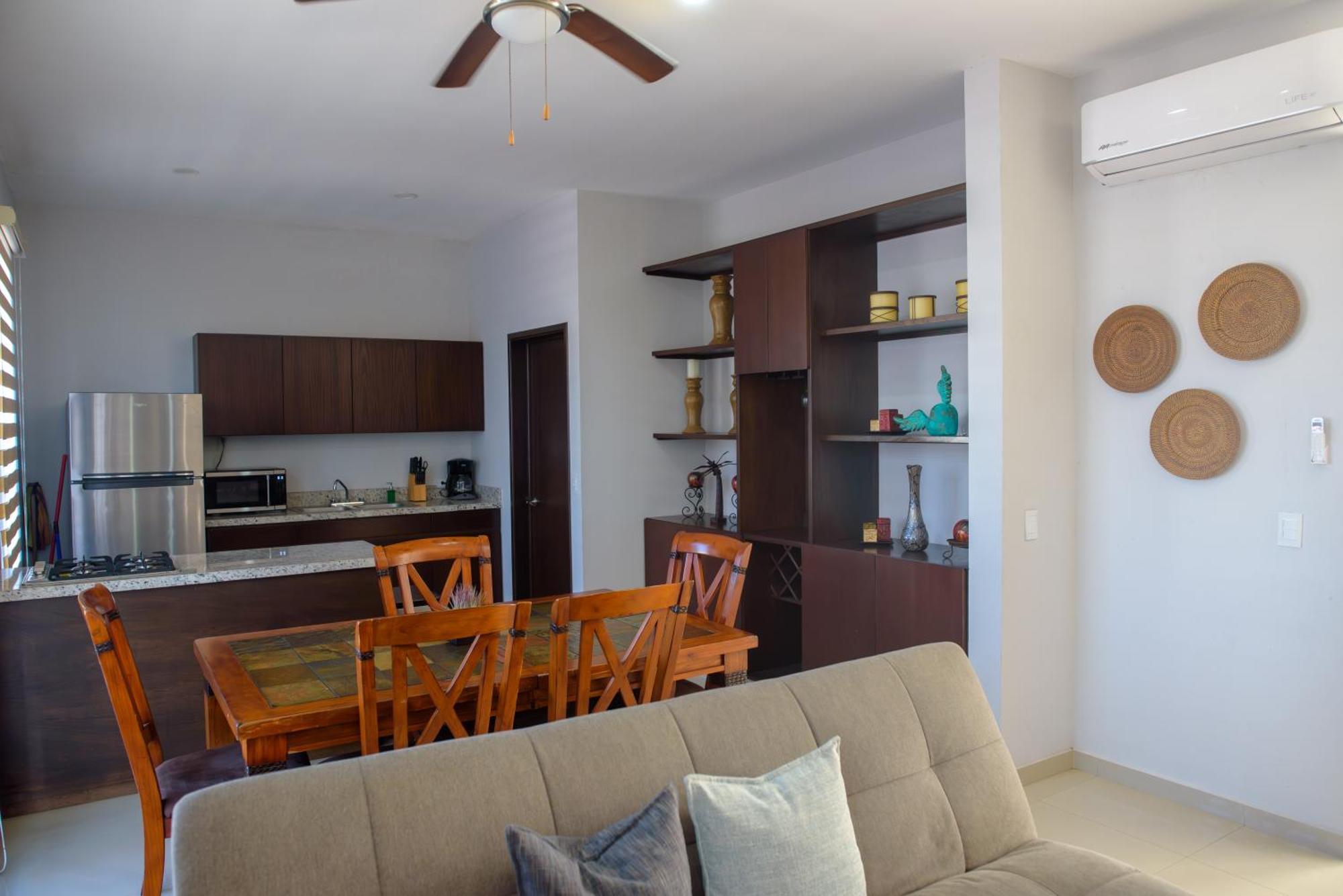 2Br/2Ba Condo 1 Block To Ocean! - Unit 6 Mazatlán Zewnętrze zdjęcie